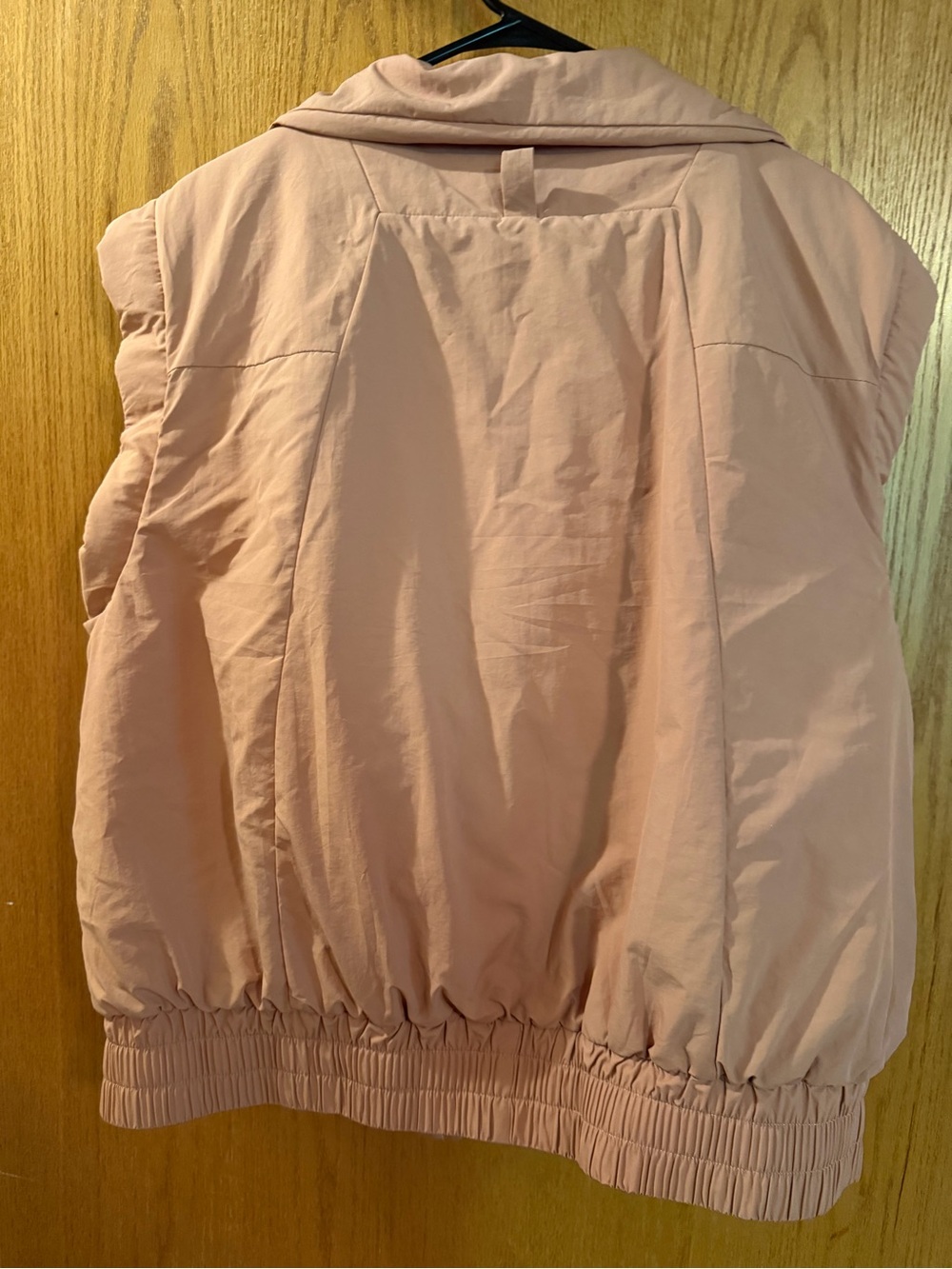 Blakeley Women's Dusty Rose Puffer Vest - Picture 5 of 5